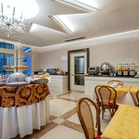 Bolivar Szálloda 4*